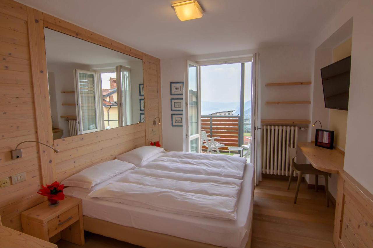 Hotel Miralago Bossico Eksteriør billede