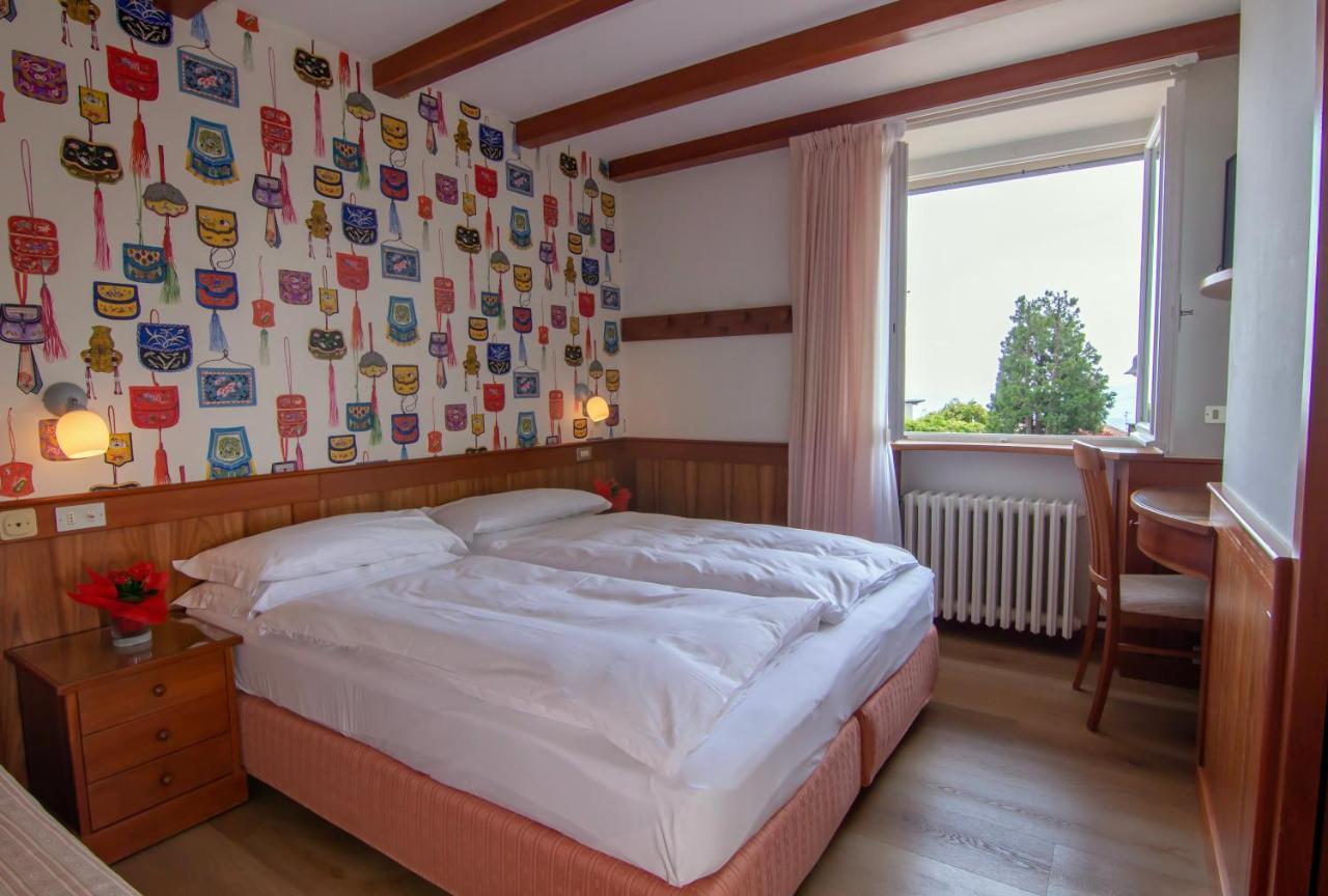 Hotel Miralago Bossico Værelse billede